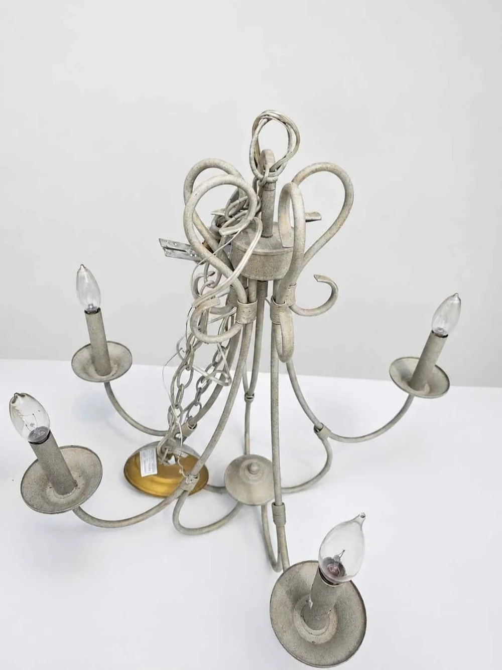 Unbranded Vintage-Style Cream Metal Chandelier